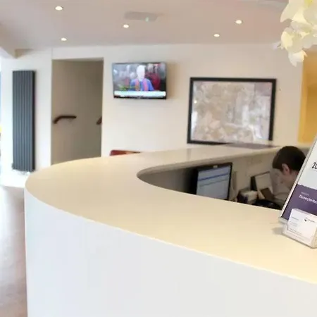 Discovery - 2* Leeds (West Yorkshire)