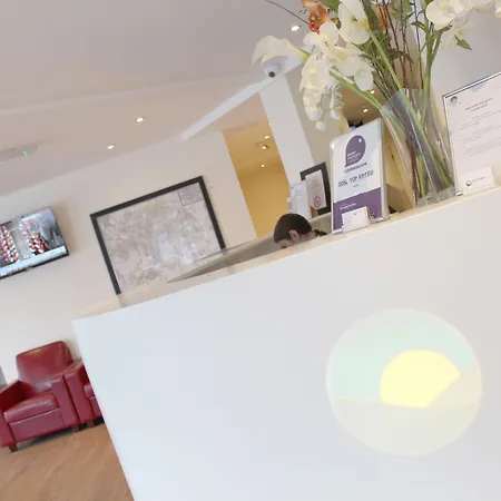 Discovery - Hotel 2*