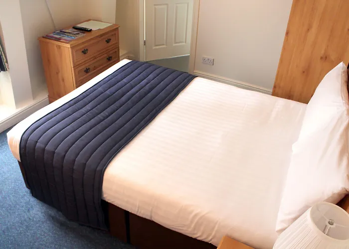 Discovery - Готель 2*