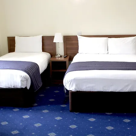 Discovery - Leeds Hotel