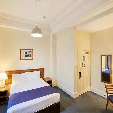 Hotel Discovery - Leeds 2*