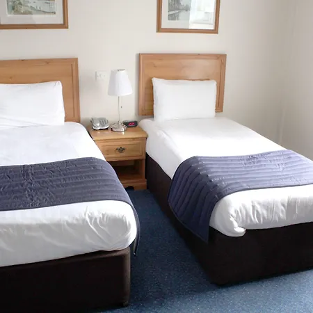 Discovery - Hotel 2*