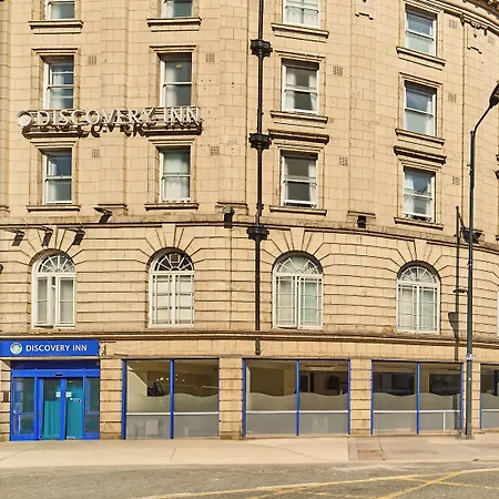 Discovery - 2* Leeds (West Yorkshire)